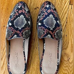 Madewell Women’s The Frances Loafer Mule - Snake Embossed Leather - like new!